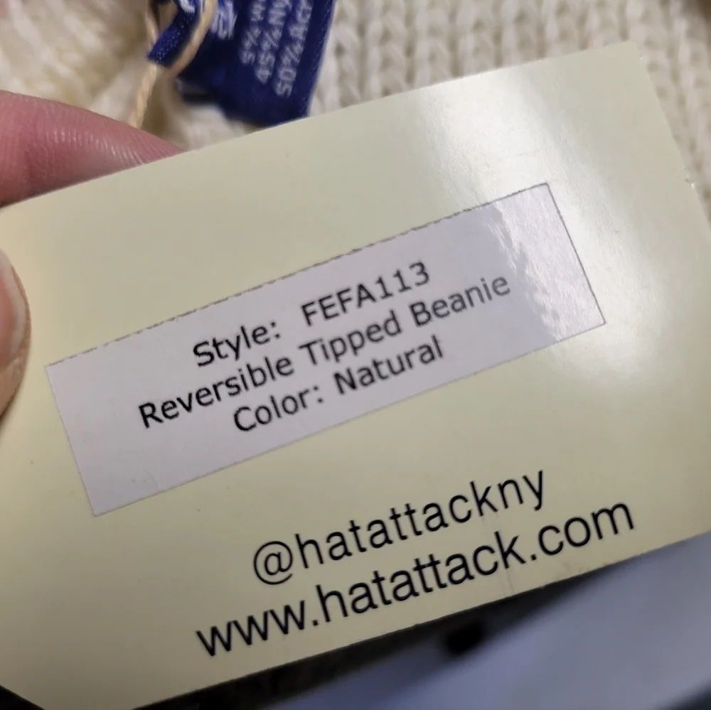 Hat Attack NWT Reversible‎ Tipped Beanie in Natural Winter Hat